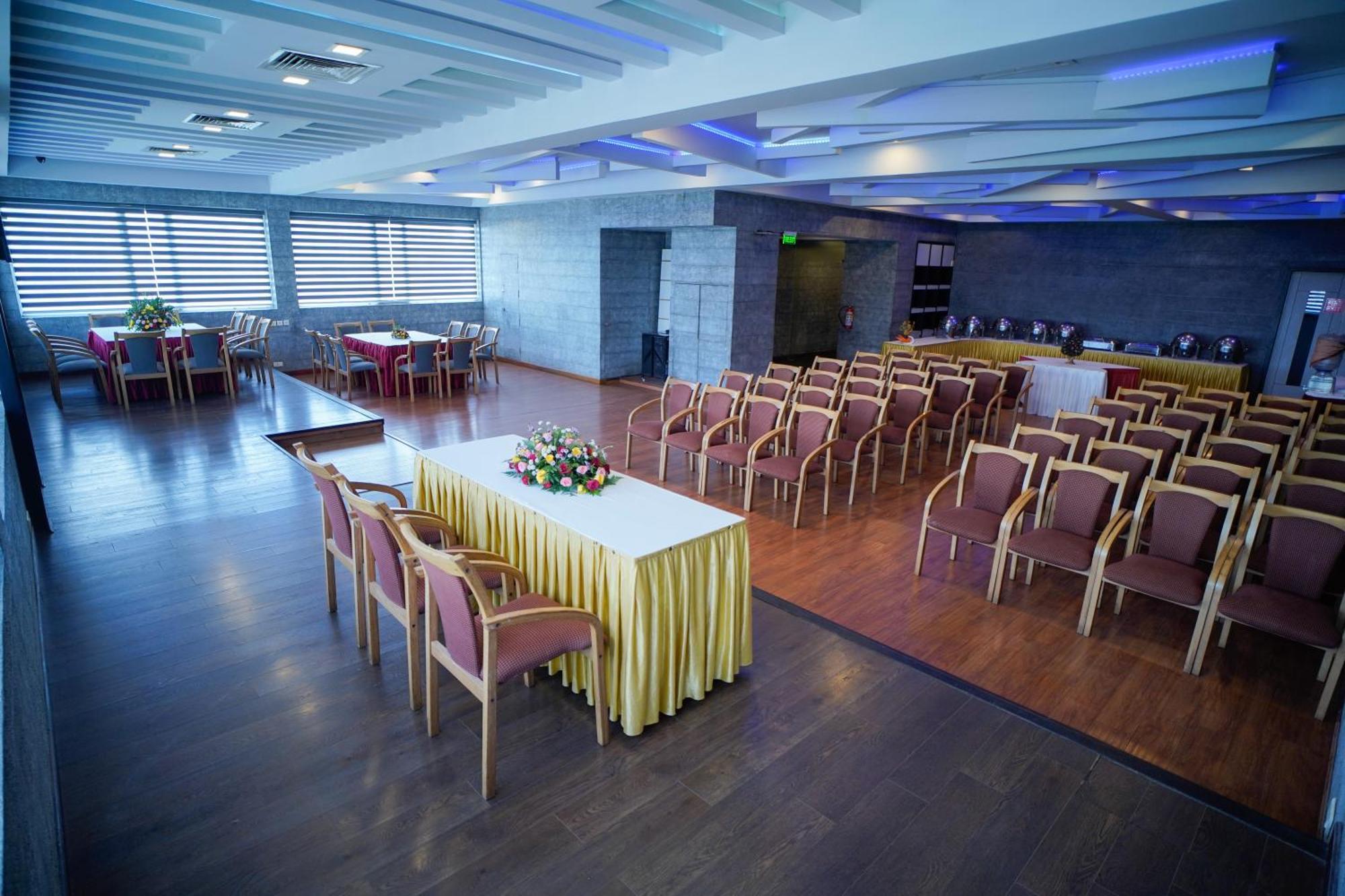 Hotel Olive Eva Kochi Exterior photo